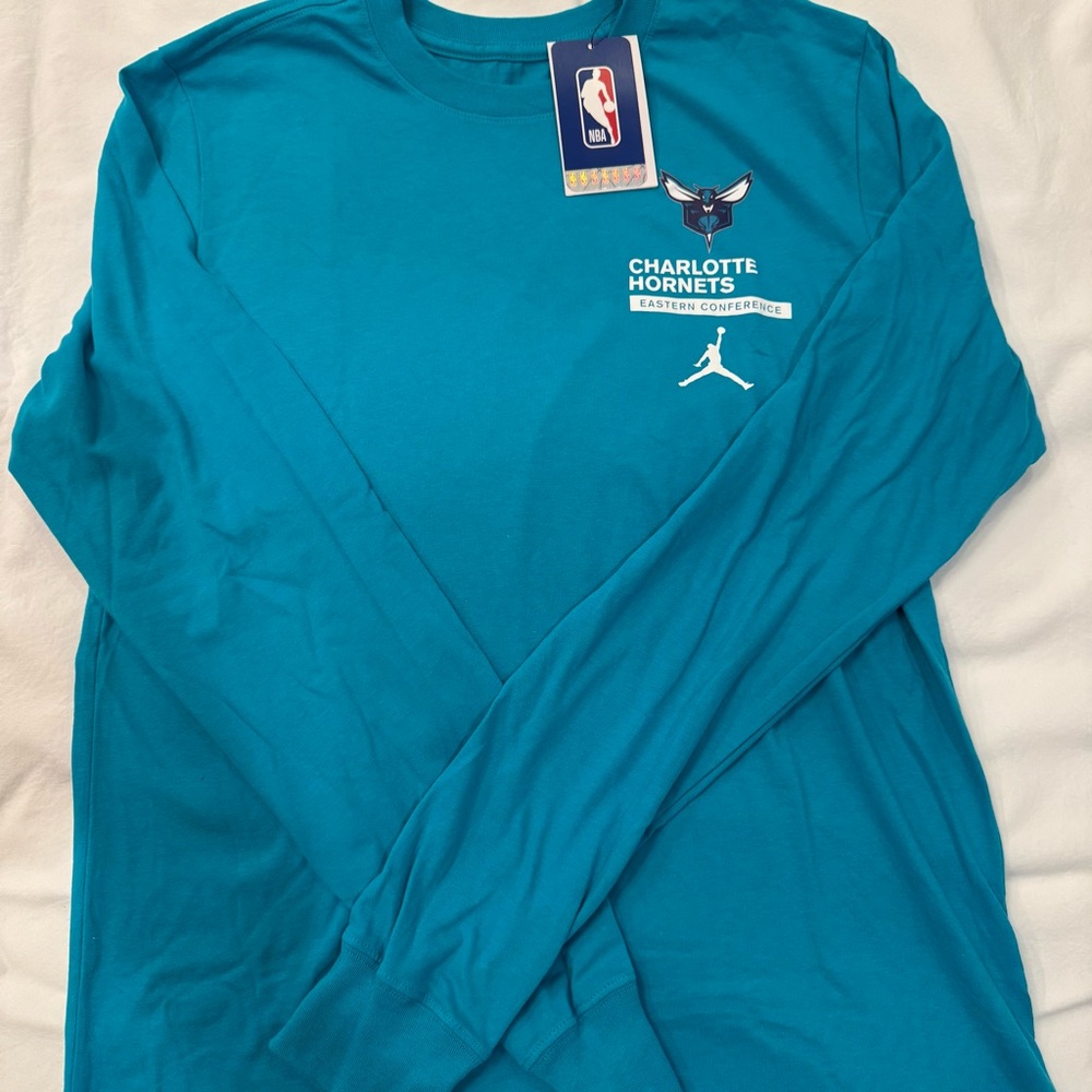 Nike Dri-FIT NBA Tee Charlotte Hornets Men’s S NWT